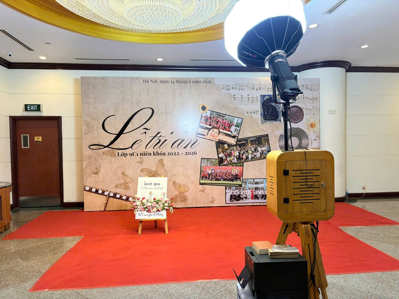Cách tối ưu hóa trải nghiệm khách hàng với dịch vụ photobooth tại các triển lãm thương mại