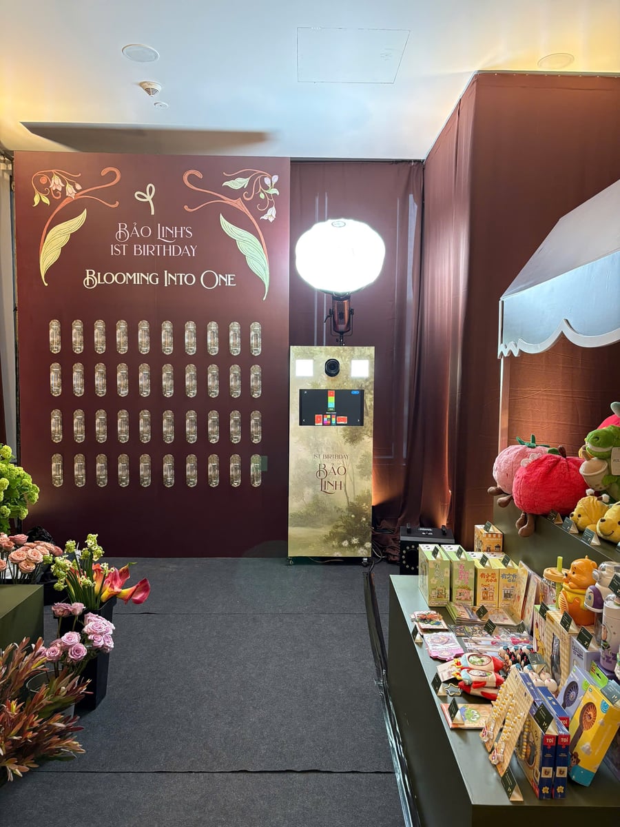 Hướng dẫn cách thiết kế khung hình kỹ thuật số ấn tượng cho ảnh photobooth giúp quảng bá thương hiệu