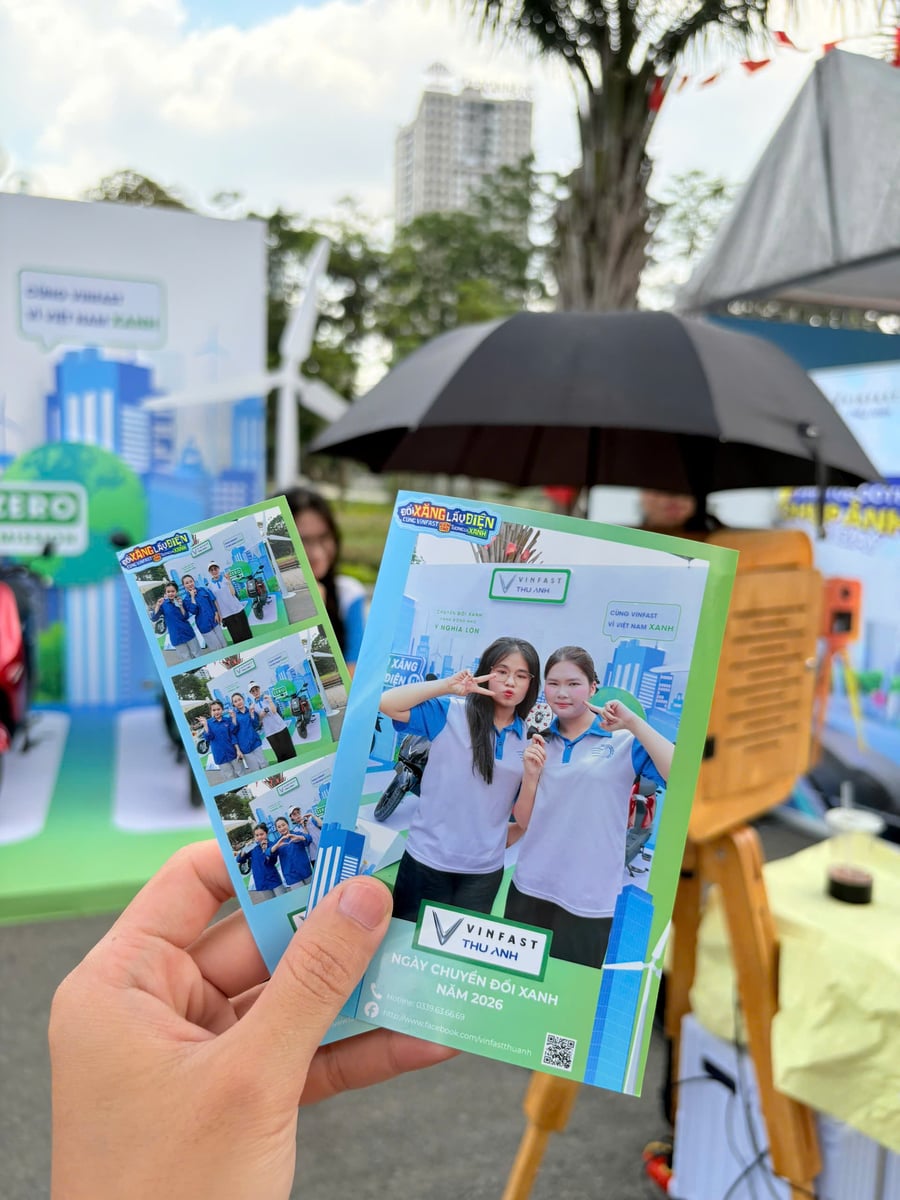 Hướng dẫn cách thiết lập không gian photobooth chuyên nghiệp để thu hút khách tham dự sự kiện 3 thiết lập không gian photobooth - Tăng cường nhận diện thương hiệu