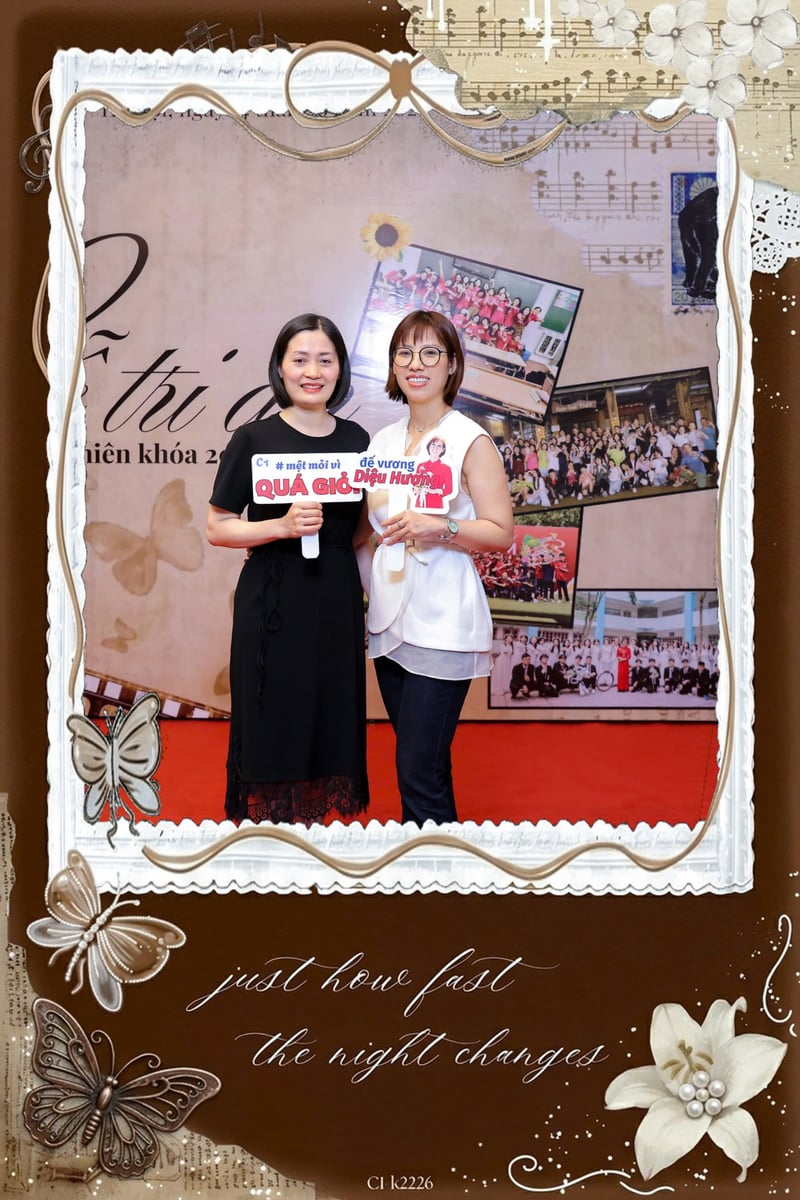 Chụp ảnh photobooth lưu dữ kỷ niện cùng lớp 9c1