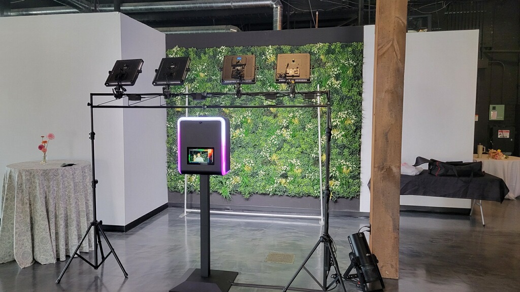 Tổng hợp các gói dịch vụ photobooth giá rẻ phù hợp cho tiệc sinh nhật tại Hà Nội 4 dịch vụ photobooth giá rẻ